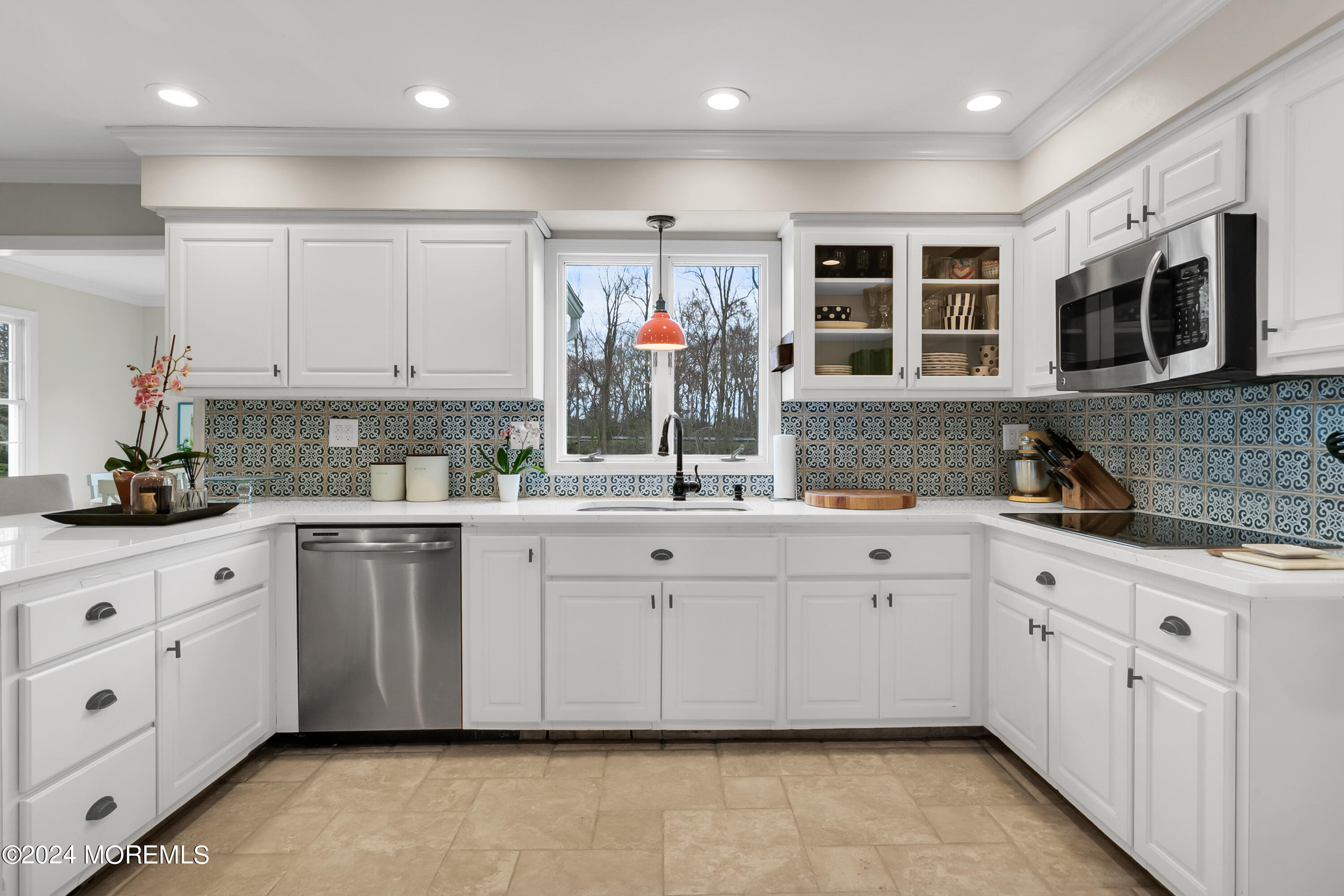 39 Hockhockson Road Colts Neck, NJ 07722 - Photo 8 of 42 39 Hockhockson Rd Colts Neck-print-017-0