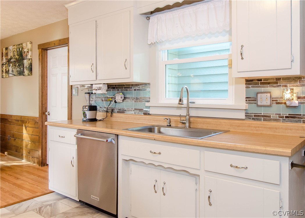 7315 Drexelbrook Road Chesterfield, VA 23832 - Photo 12 of 25 a kitchen with appliances cabinets and a sink