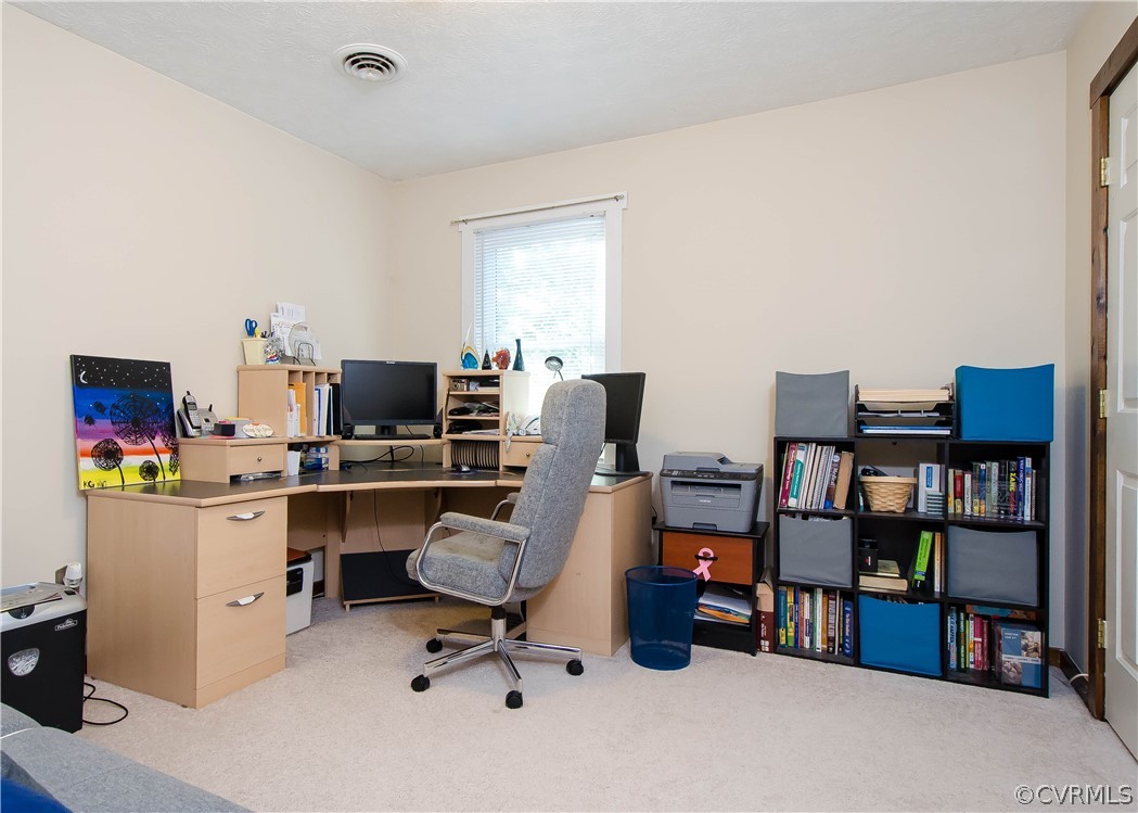 7315 Drexelbrook Road Chesterfield, VA 23832 - Photo 18 of 25 a view of a workspace with furniture