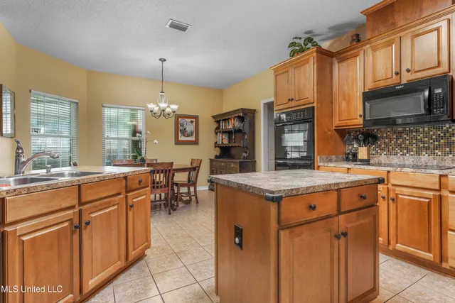 $484,000 | 22215 Silver Hawk, Saucier, MS 39574