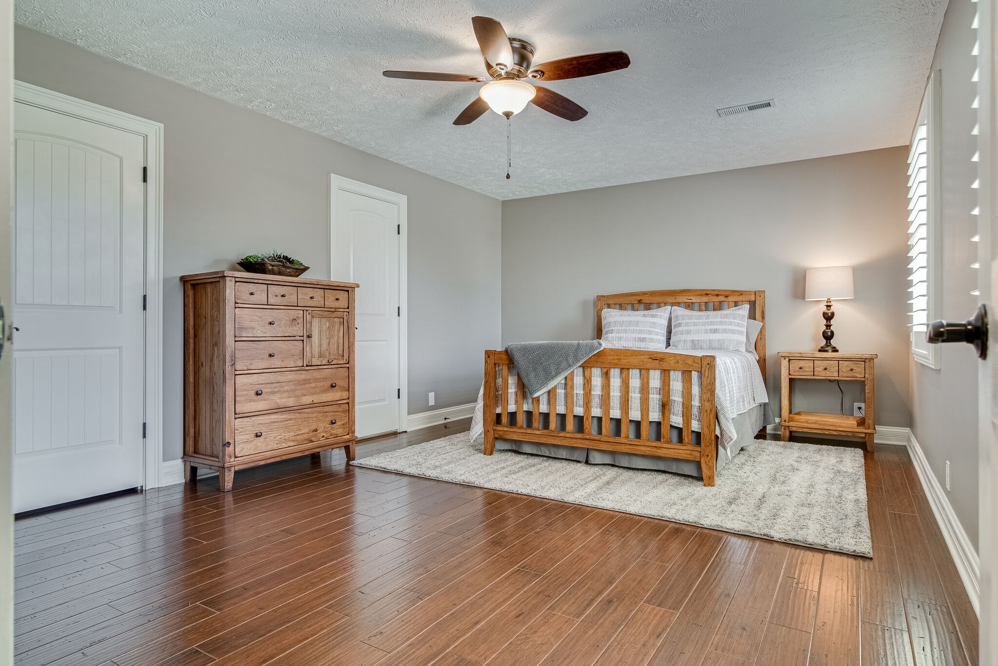 297 Vanderbilt Road Mount Juliet, TN 37122 - Photo 33 of 50 a living room with furniture and wooden floor