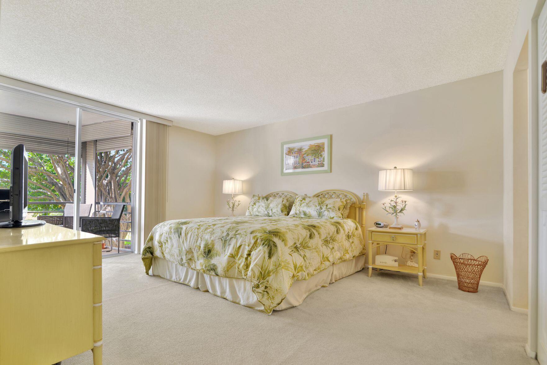6461 Northwest 2nd Avenue, Unit 210 Boca Raton, FL 33487 - Photo 11 of 40 6461 NW 2nd Ave PIC 15