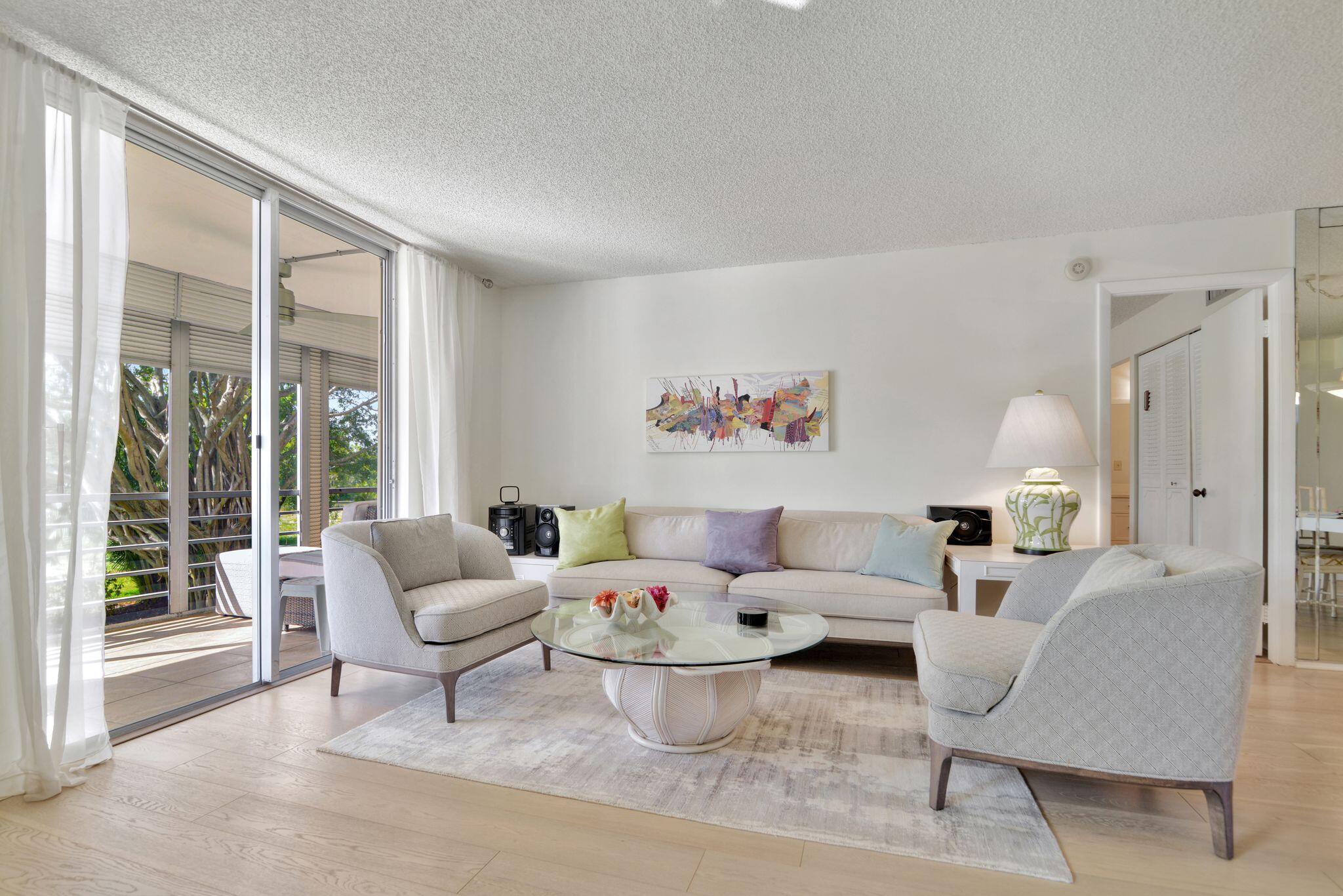 6461 Northwest 2nd Avenue, Unit 210 Boca Raton, FL 33487 - Photo 7 of 40 6461 NW 2nd Ave PIC 26