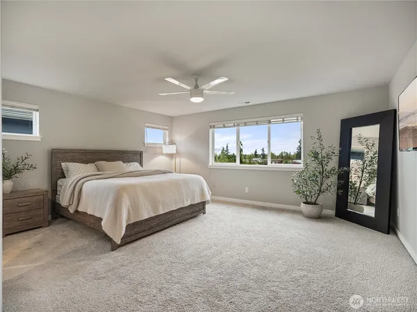 $900,000 | 3729 133rd Place Southwest, Lynnwood, WA 98087