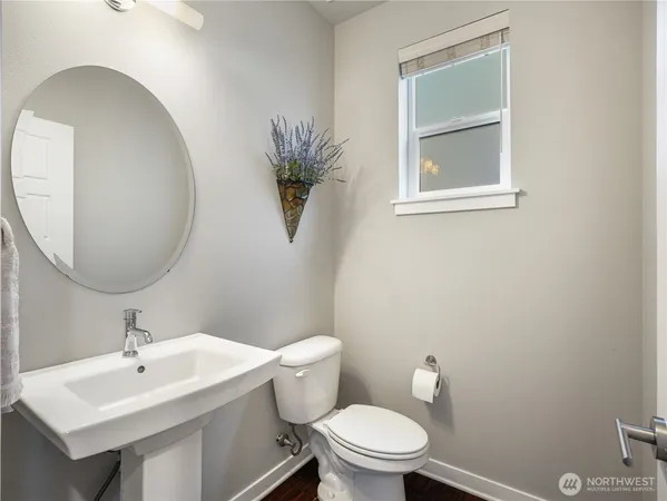 $900,000 | 3729 133rd Place Southwest, Lynnwood, WA 98087