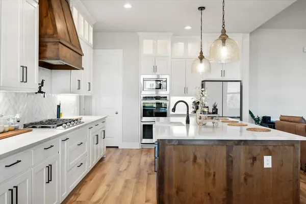 $610,000 | 8221 David Lane, Midlothian, TX 76065