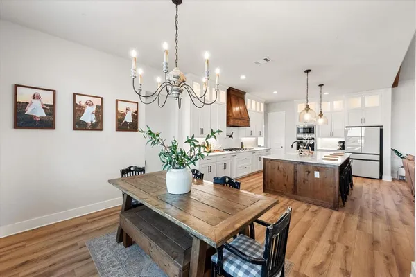 $610,000 | 8221 David Lane, Midlothian, TX 76065