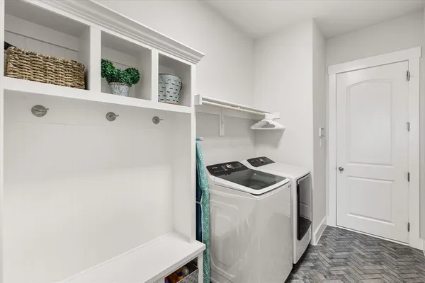 $610,000 | 8221 David Lane, Midlothian, TX 76065