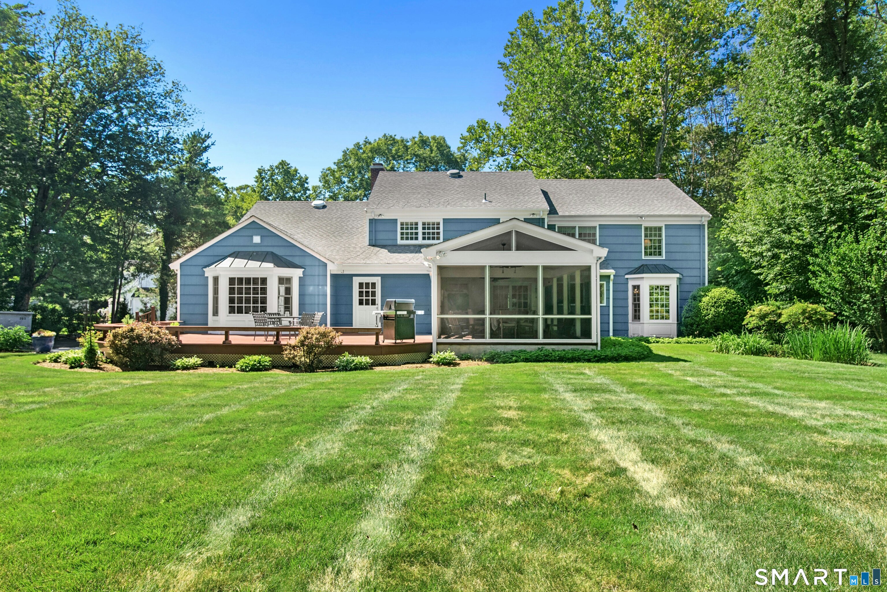 28 Royle Road Darien, CT 06820 - Photo 5 of 33