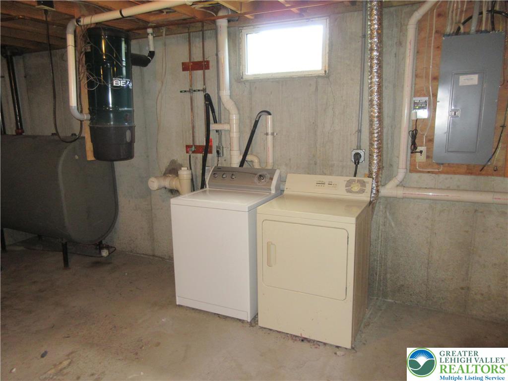 3416 Teel Road Danielsville, PA 18038 - Photo 21 of 23 Laundry