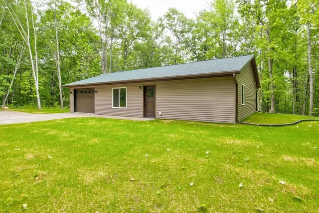 $274,900 | W9701 Makwa Court, Athelstane, WI 54104