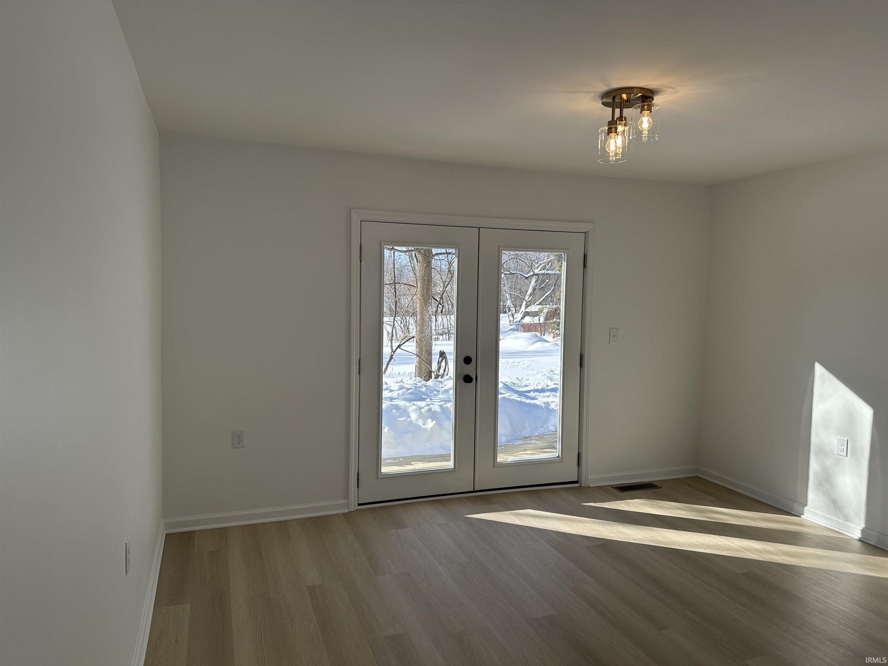 1201 North St Road Bloomfield, IN 47424 - Photo 3 of 11
