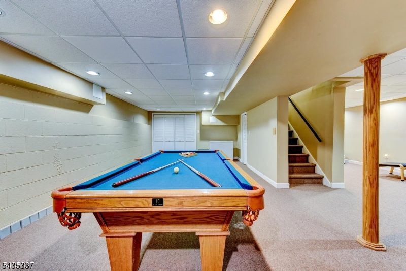 808 Columbus Avenue Raritan, NJ 08869 - Photo 35 of 47