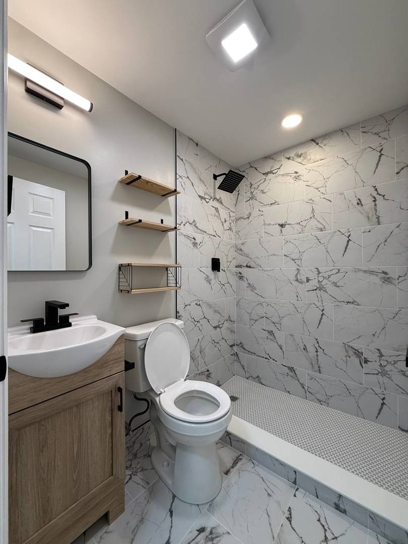 3247 West Thomas Street, Unit GF Chicago, IL 60651 - Photo 6 of 8