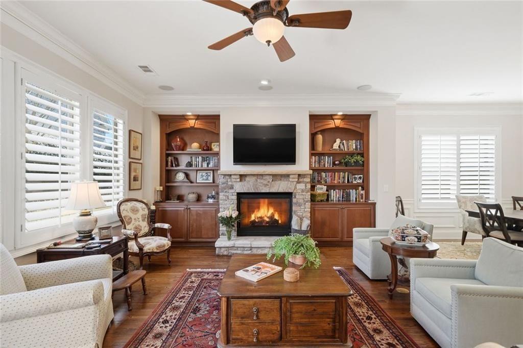 306 Lakeside Trace Canton, GA 30115 - Photo 8 of 47