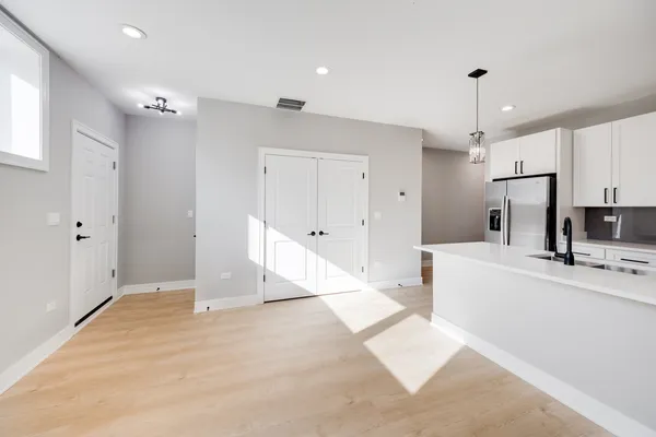 $649,500 | 6639 South Langley Avenue, Chicago, IL 60637