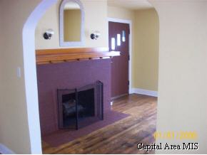 3344 East Enos Avenue Springfield, IL 62702 - Photo 2 of 8 Gallery Image 2