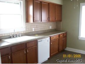 3344 East Enos Avenue Springfield, IL 62702 - Photo 5 of 8 Gallery Image 5