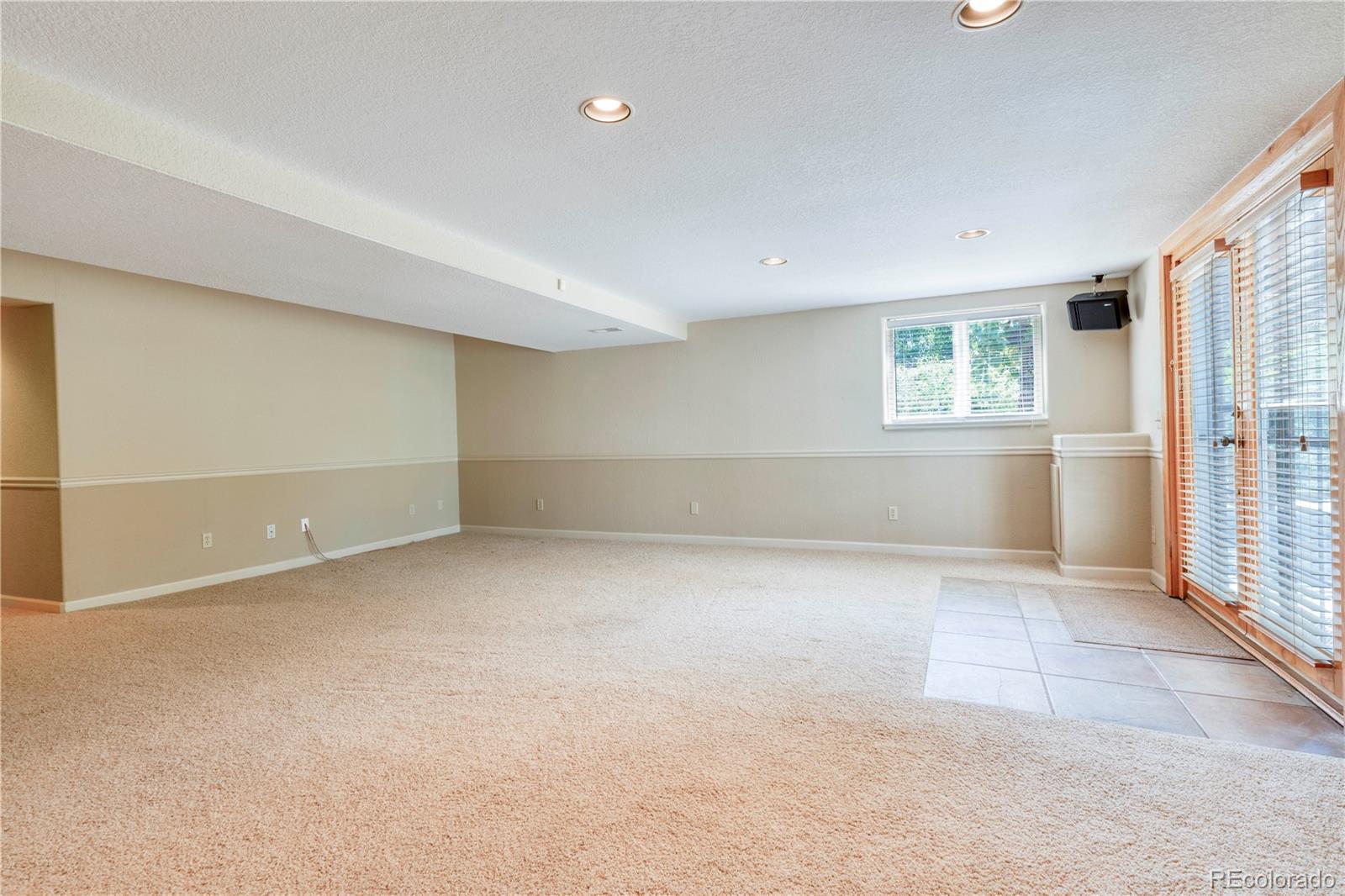3756 West 100th Avenue Westminster, CO 80031 - Photo 30 of 45 an empty room with windows