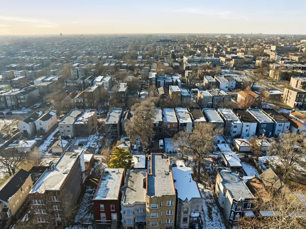 $2,500 | 1637 South St Louis Avenue, Unit 2, Chicago, IL 60623
