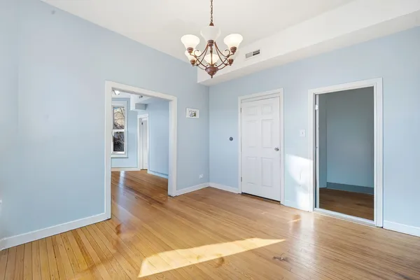 $2,500 | 1637 South St Louis Avenue, Unit 2, Chicago, IL 60623