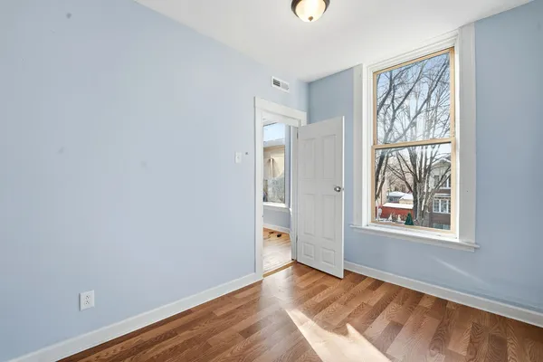 $2,500 | 1637 South St Louis Avenue, Unit 2, Chicago, IL 60623