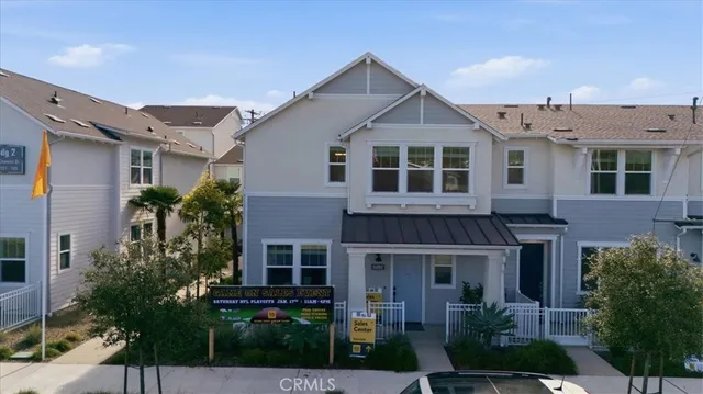 $1,077,281 | 2352 Channel Drive, Unit 105, Ventura, CA 93003