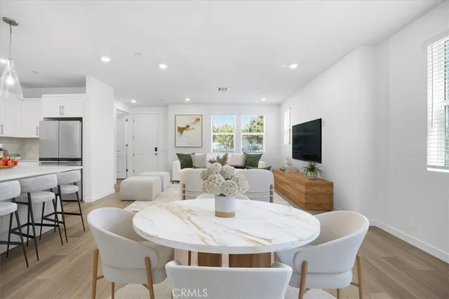 $1,077,281 | 2352 Channel Drive, Unit 105, Ventura, CA 93003