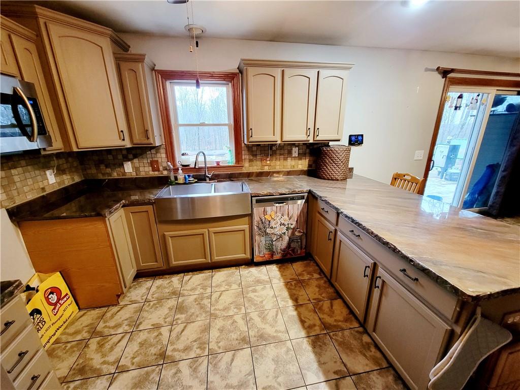 175 McKenzie Road Clinton, PA 15026 - Photo 15 of 23 Gallery Image 15