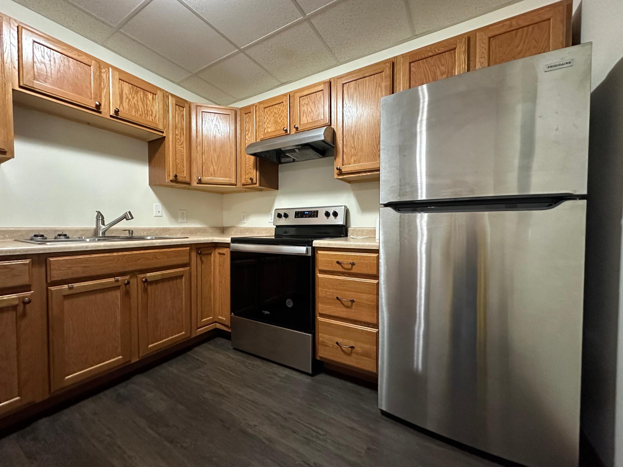 109 East Luverne Street, Unit 220 Luverne, MN 56156 - Photo 17 of 30