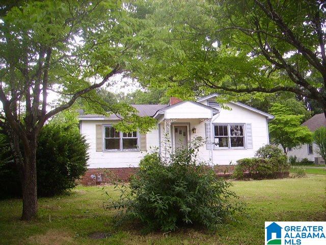 147 Crest Road East Bessemer, AL 35023 - Photo 1 of 17