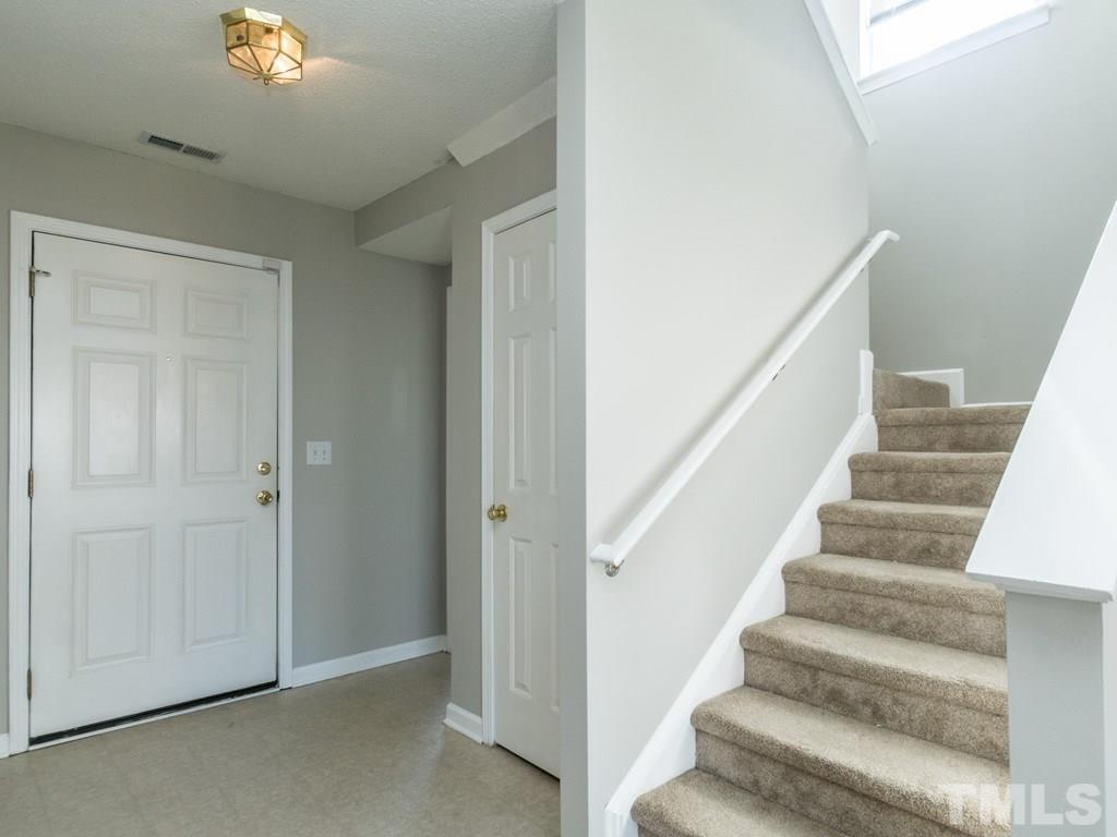 4033 Wester Road Raleigh, NC 27604 - Photo 3 of 22