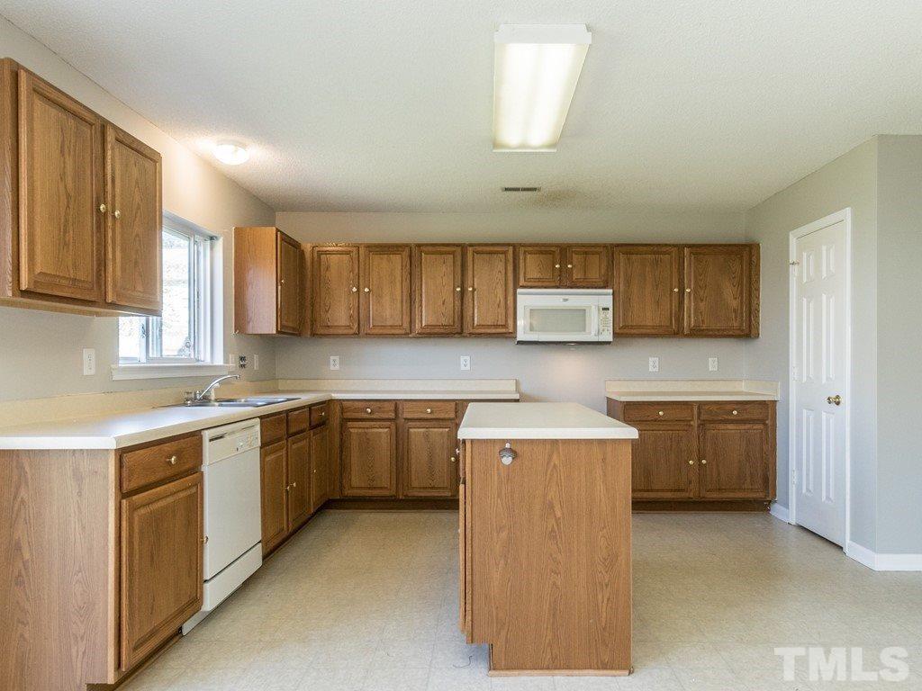 4033 Wester Road Raleigh, NC 27604 - Photo 8 of 22