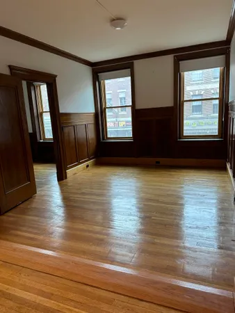 $2,200 | 4 Elliot Street, Unit 5, Brattleboro, VT 05301