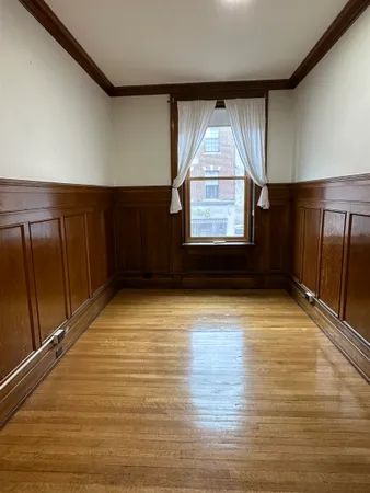 $2,200 | 4 Elliot Street, Unit 5, Brattleboro, VT 05301