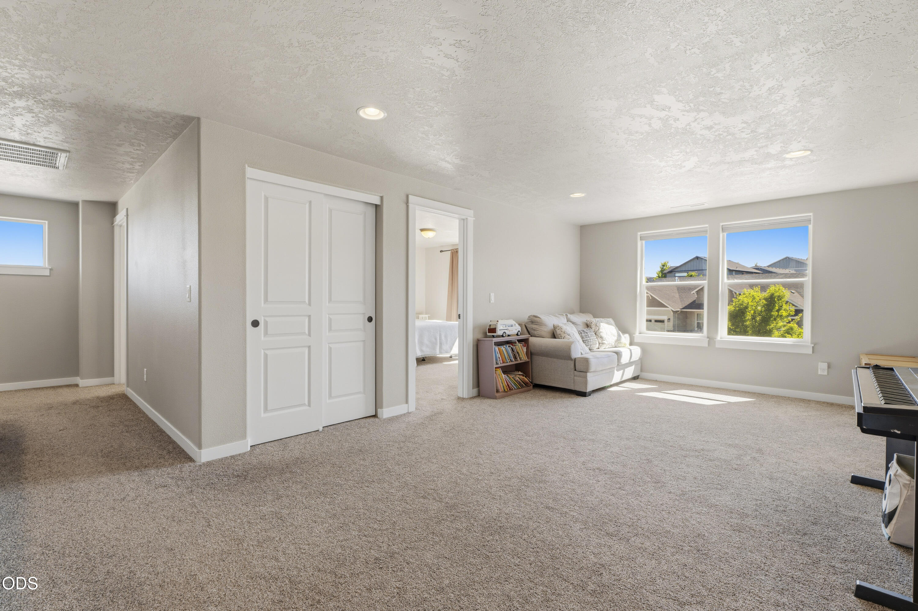 2859 Southwest 47th Street Redmond, OR 97756 - Photo 32 of 63