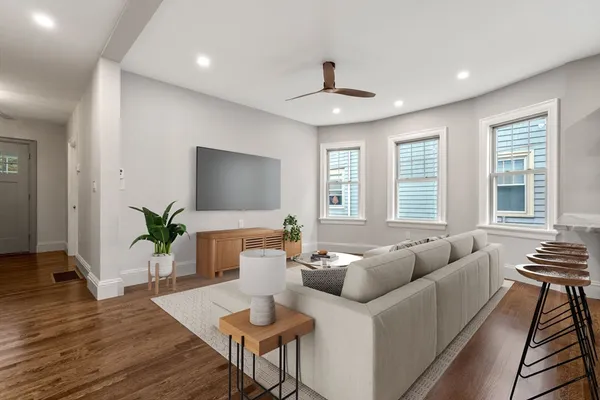 $6,850 | 11 Day Street, Unit 1, Cambridge, MA 02140
