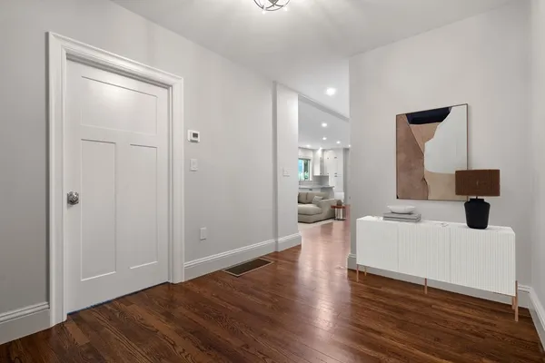$6,850 | 11 Day Street, Unit 1, Cambridge, MA 02140