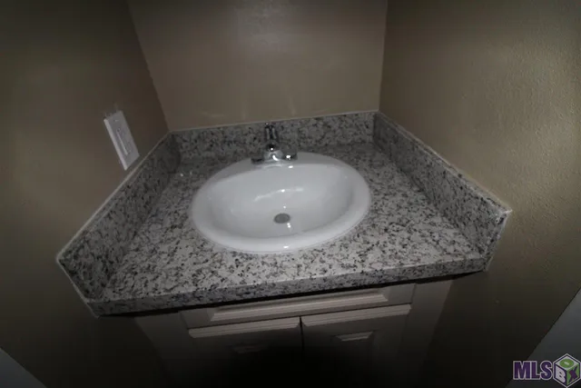 $1,500 | 3954 Iroquois Street, Baton Rouge, LA 70805