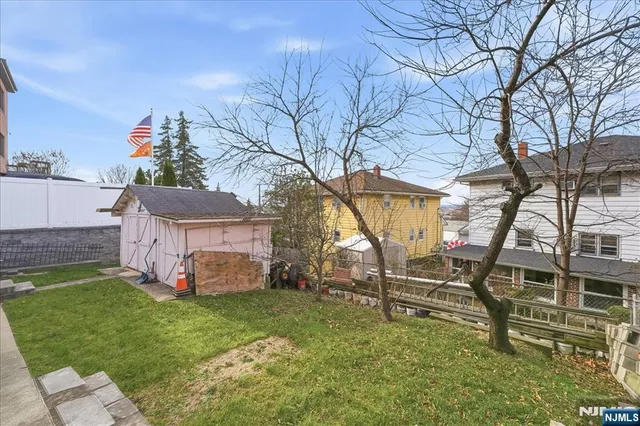 a house view with a outdoor space