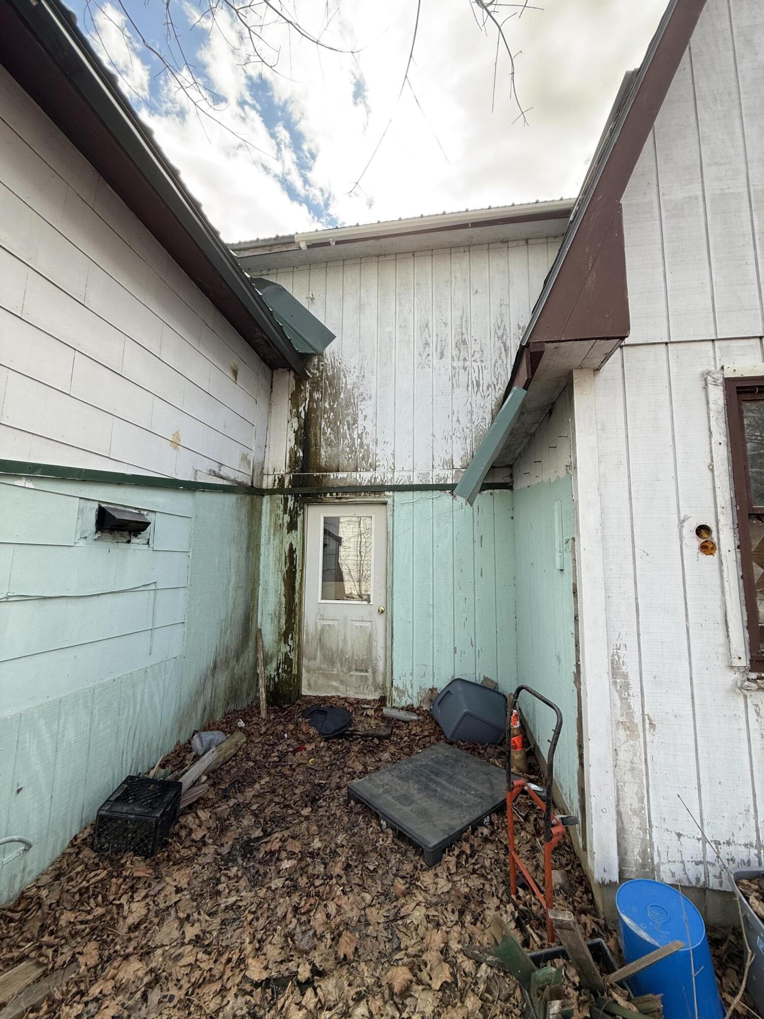 19 Perry Street Lincoln, ME 04457 - Photo 37 of 39