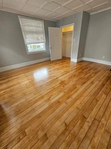 $1,650 | 468 Linden Street, Unit 2, Fall River, MA 02720