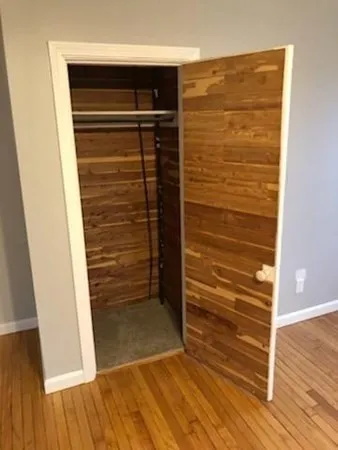 $1,650 | 468 Linden Street, Unit 2, Fall River, MA 02720