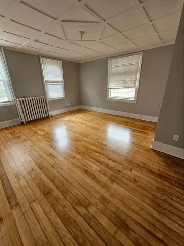 $1,650 | 468 Linden Street, Unit 2, Fall River, MA 02720