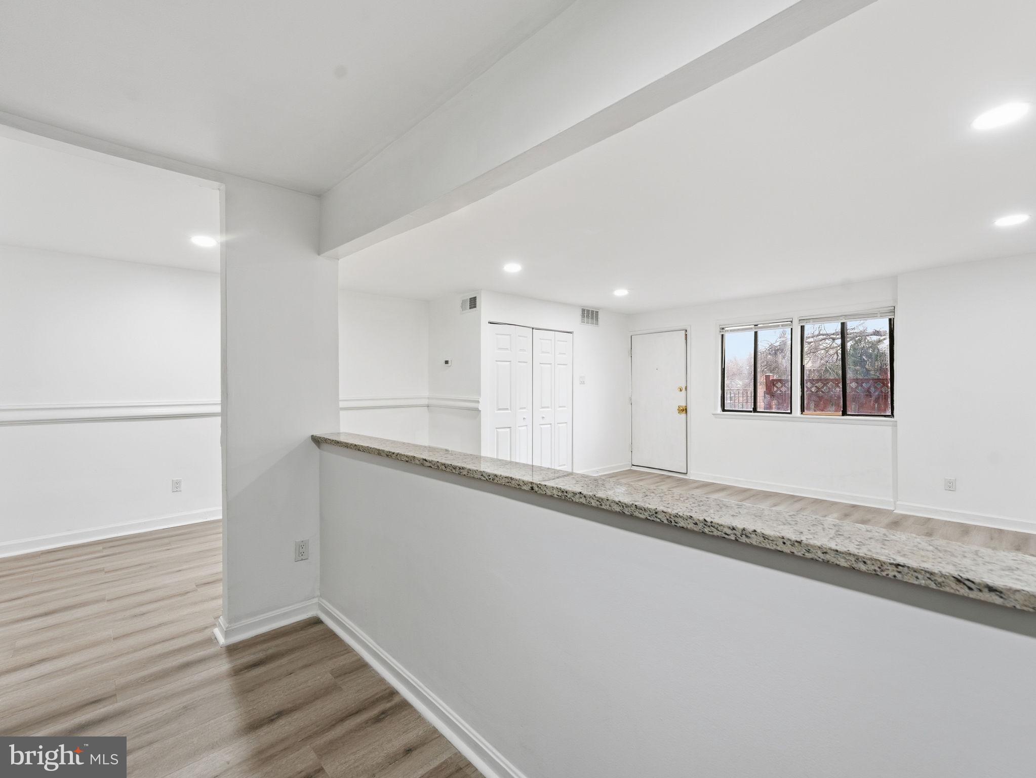 3930 Stone Gate Drive Suitland, MD 20746 - Photo 5 of 16