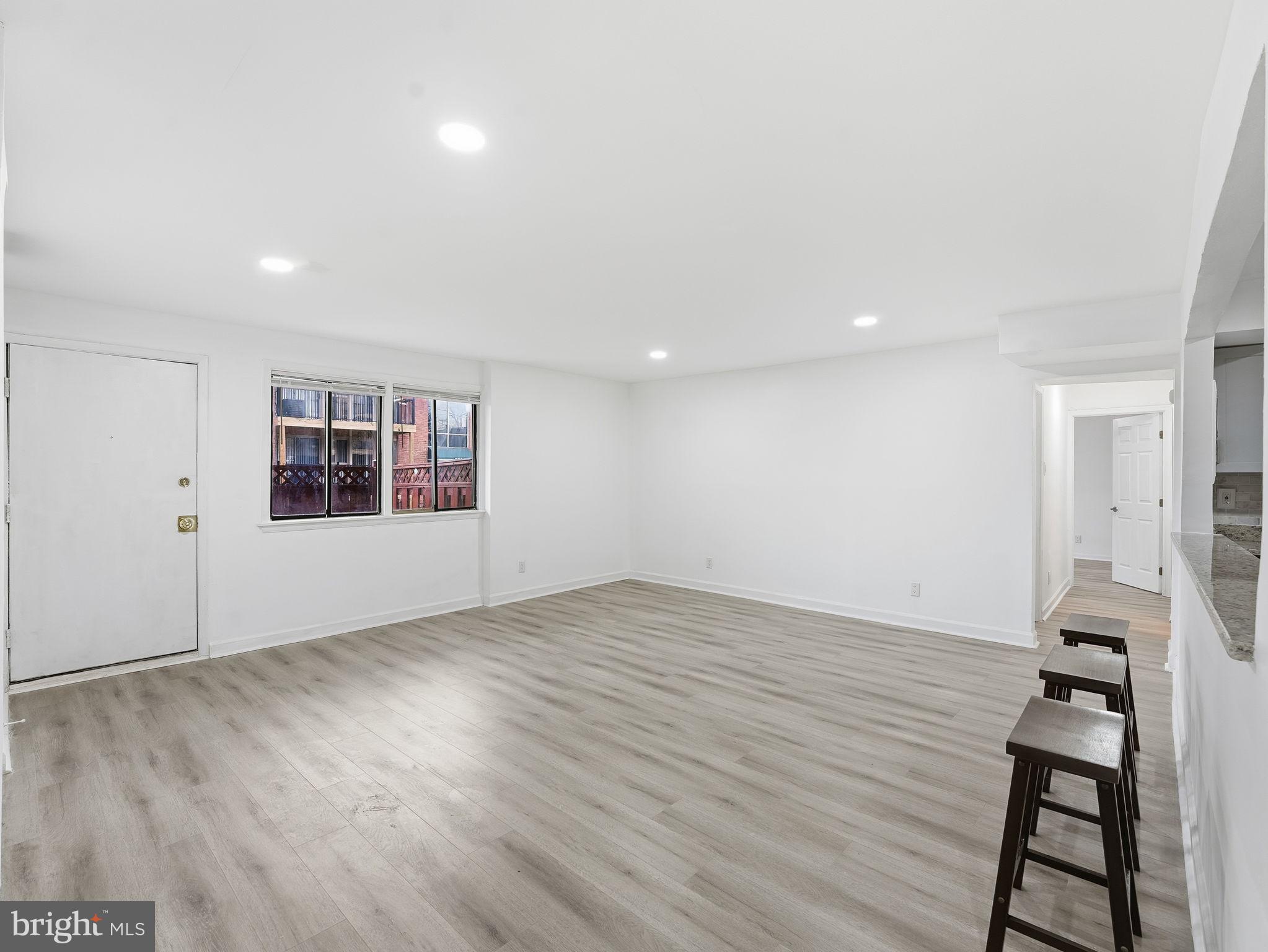 3930 Stone Gate Drive Suitland, MD 20746 - Photo 6 of 16