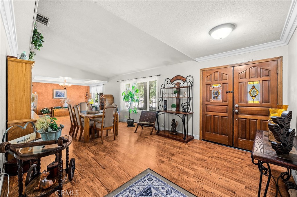 15093 Mandan Road Apple Valley, CA 92307 - Photo 8 of 56