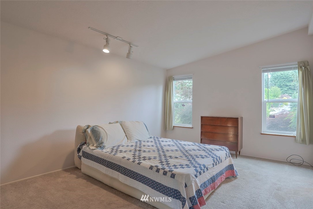 926 240th Place Southwest Bothell, WA 98021 - Photo 16 of 25