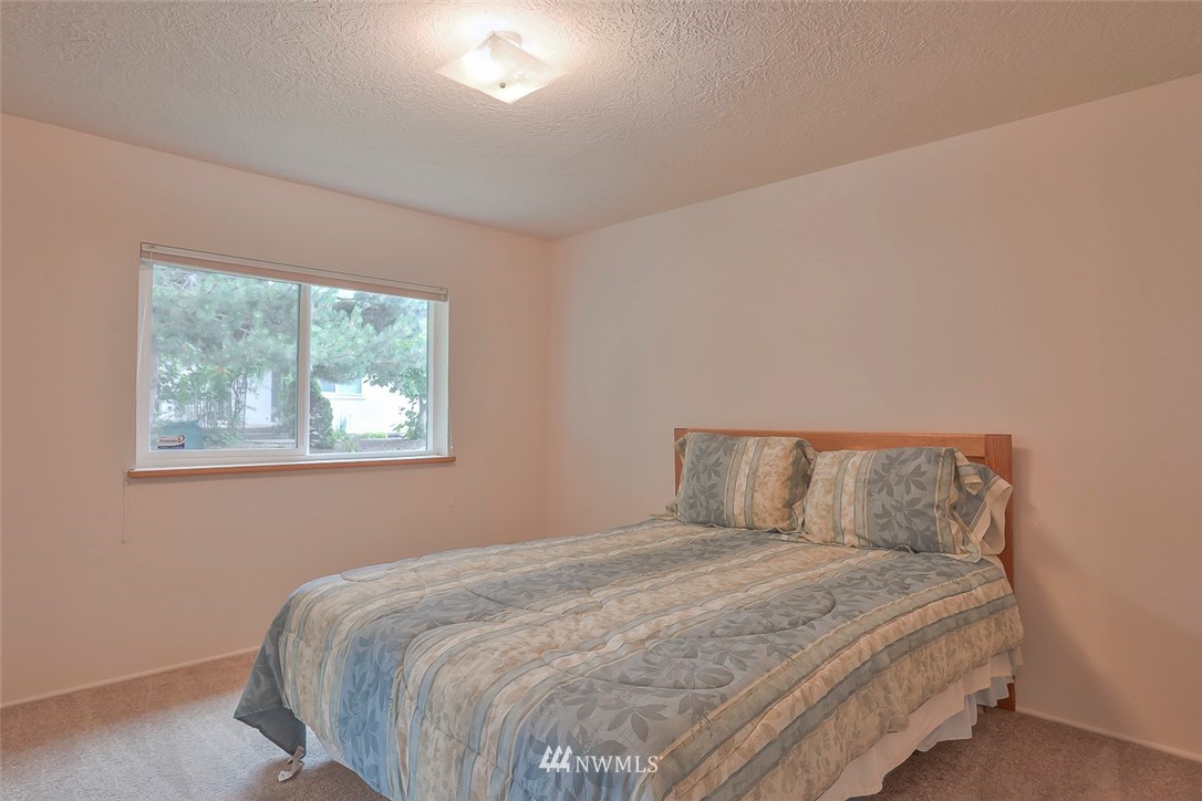 926 240th Place Southwest Bothell, WA 98021 - Photo 18 of 25