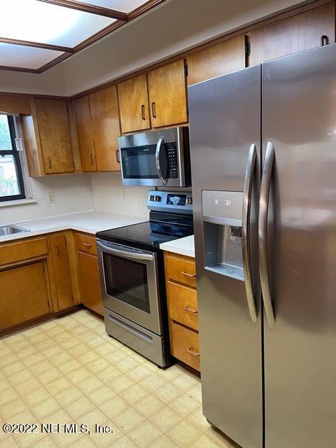 5238 Damascus Road North Jacksonville, FL 32207 - Photo 11 of 26 IMG_5585